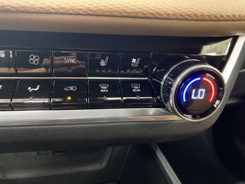 New 2026 Chevrolet Equinox ACTIV w/ Convenience Package III image 43