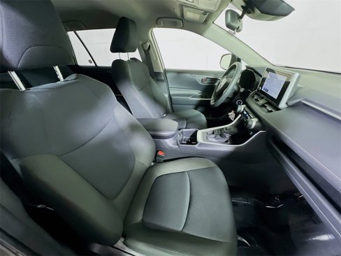 Certified 2025 Toyota RAV4 LE image 25