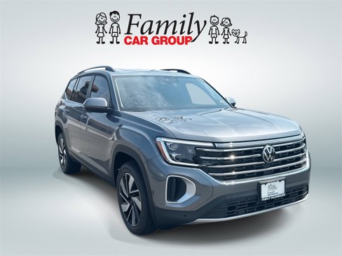 New 2025 Volkswagen Atlas SE image 2