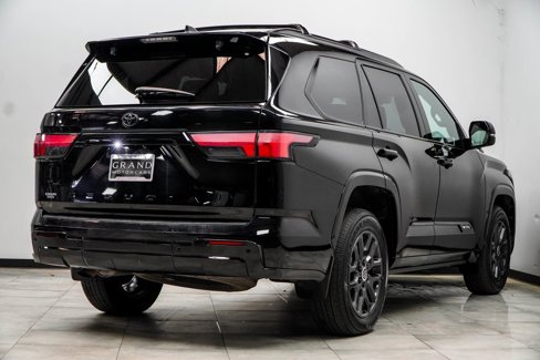 Used 2024 Toyota Sequoia Platinum image 12