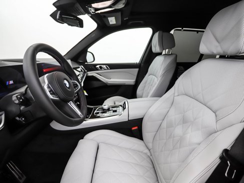 New 2026 BMW X5 M60i image 12