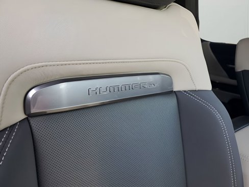 New 2026 GMC Hummer EV SUV image 15