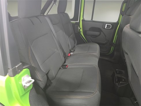 Used 2025 Jeep Wrangler Sport S image 16