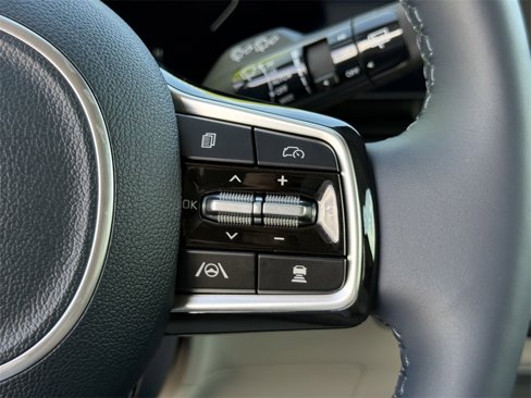 New 2026 Kia Carnival SX Prestige image 32