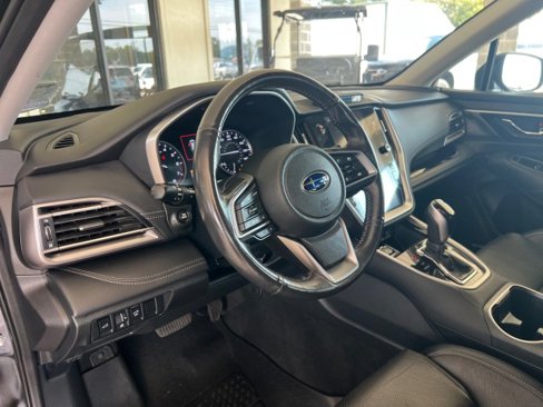 Used 2023 Subaru Outback Touring image 17