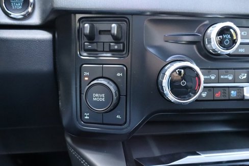 New 2026 Ford F250 Platinum image 32