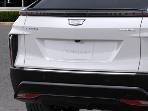 New 2025 Cadillac Lyriq Luxury image 14