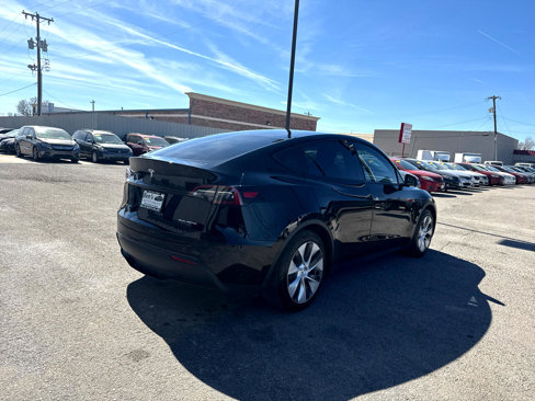 Used 2021 Tesla Model Y Long Range image 6