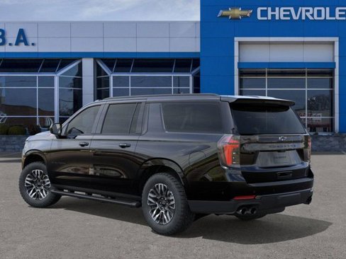 New 2026 Chevrolet Suburban Z71 image 3