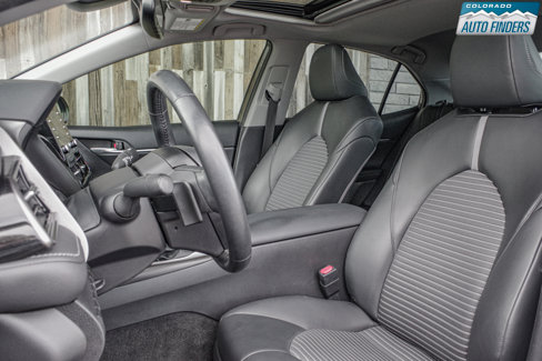 Used 2022 Toyota Camry SE w/ Convenience Package image 12