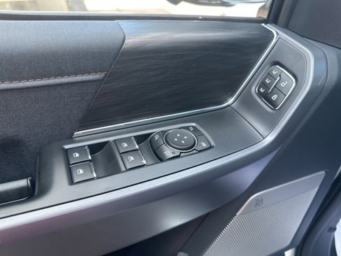 New 2025 Ford F150 Lariat w/ Equipment Group 501A Mid image 13