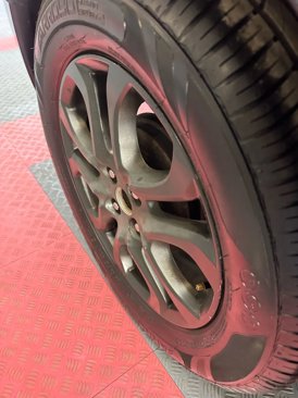 Used 2016 Scion iA image 32