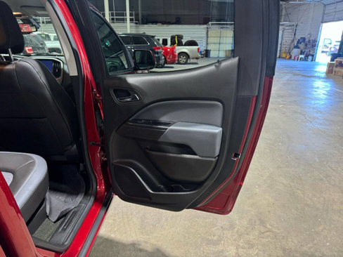 Used 2018 Chevrolet Colorado Z71 image 27