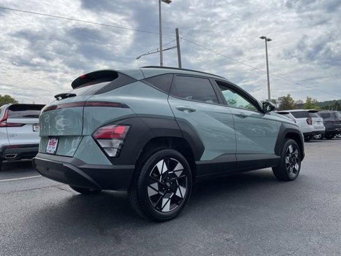 Used 2025 Hyundai Kona SEL image 4