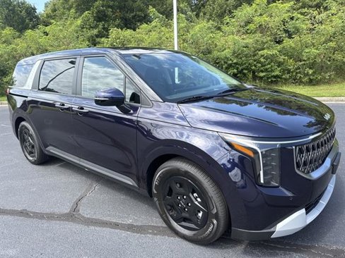 New 2026 Kia Carnival image 3