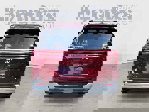 New 2026 Kia Carnival EX image 4