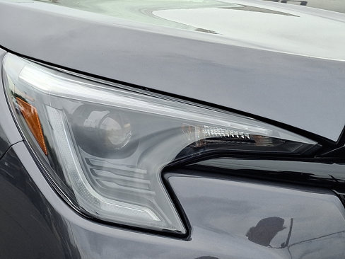 Certified 2025 Subaru Ascent Bronze Edition image 9