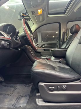 Used 2014 Cadillac Escalade ESV Premium image 15