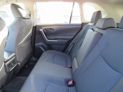 New 2025 Toyota RAV4 LE image 18