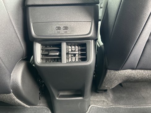 New 2025 Chevrolet Equinox LT w/ Convenience Package II image 29
