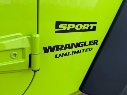 Used 2013 Jeep Wrangler Unlimited Sport image 22