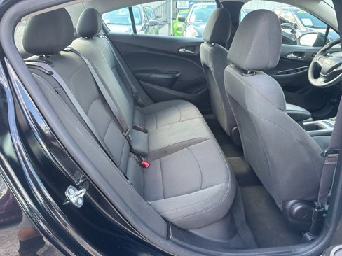 Used 2017 Chevrolet Cruze LS image 14