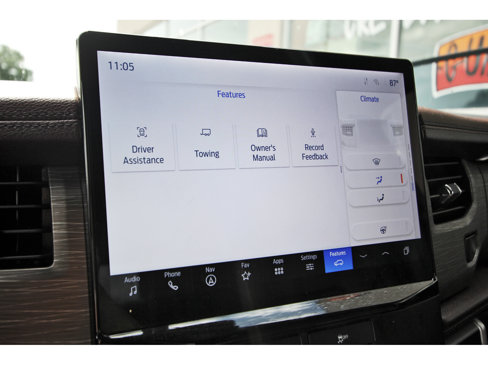 Used 2024 Ford Expedition Limited image 24