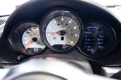 Used 2024 Porsche 718 Cayman image 18