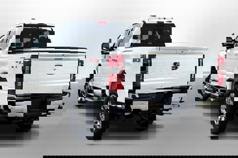 New 2026 Ford F350 Lariat image 3