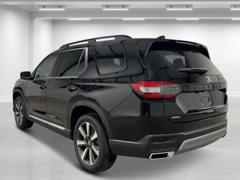 New 2025 Honda Pilot Elite image 3