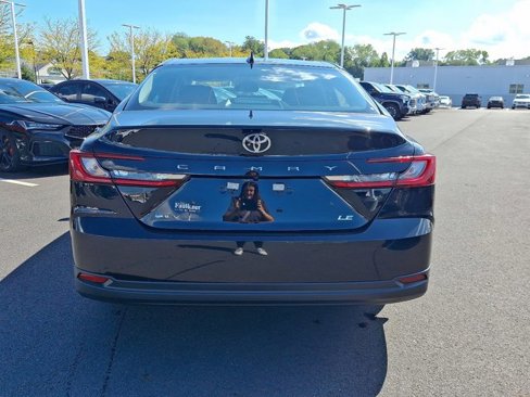 New 2026 Toyota Camry LE image 5