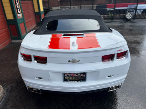 Used 2011 Chevrolet Camaro SS image 8