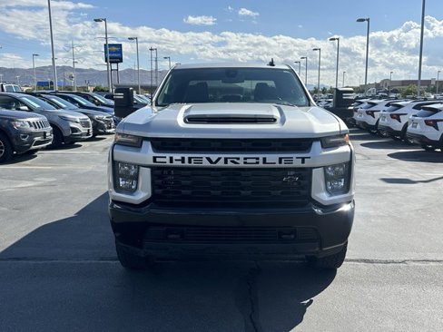 Certified 2023 Chevrolet Silverado 2500 Custom w/ Custom Value Package image 3