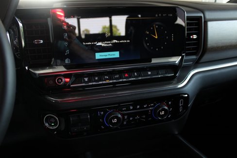 New 2025 Chevrolet Silverado 2500 High Country w/ Technology Package image 21