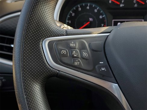 Used 2023 Chevrolet Malibu LT image 16