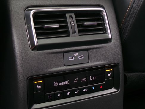 New 2025 MAZDA CX-70 Plug-In Hybrid w/ Premium Plus image 10