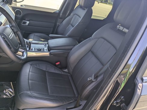 Used 2019 Land Rover Range Rover Sport HSE image 19