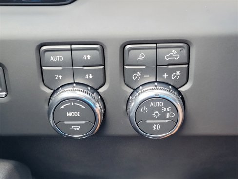 New 2026 GMC Sierra 2500 AT4 w/ AT4 Premium Plus Package image 18