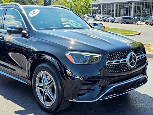 Certified 2025 Mercedes-Benz GLE 350 4MATIC image 2