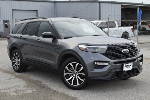 Certified 2023 Ford Explorer ST-Line w/ Class IV Trailer Tow Package image 7