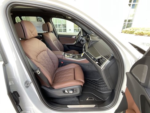 New 2026 BMW X5 xDrive40i w/ Climate Comfort Package image 22