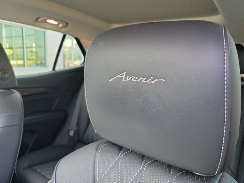 Used 2023 Buick Envision Avenir image 42