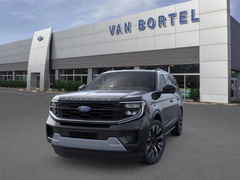 New 2025 Ford Expedition Platinum image 2