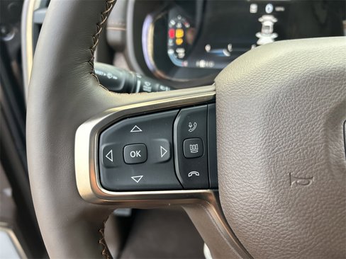 New 2025 RAM 2500 Limited image 36