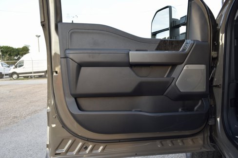 New 2026 Ford F250 Lariat w/ Lariat Premium Package image 19