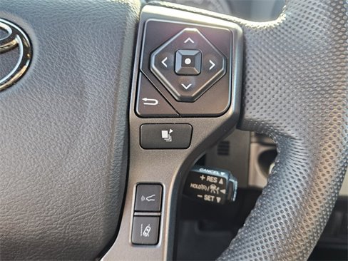 Used 2023 Toyota Tacoma TRD Sport image 25