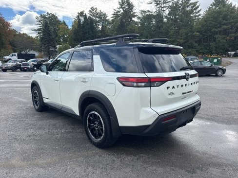 Used 2024 Nissan Pathfinder Rock Creek image 3