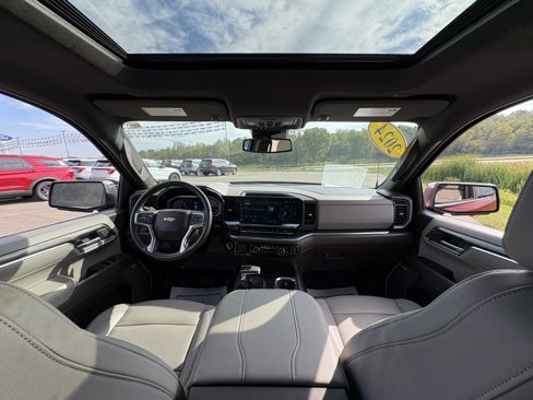 Used 2024 Chevrolet Silverado 1500 LTZ w/ LTZ Premium Package image 28
