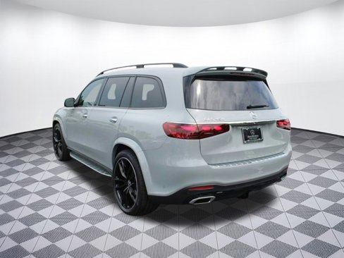New 2025 Mercedes-Benz GLS 450 4MATIC image 3