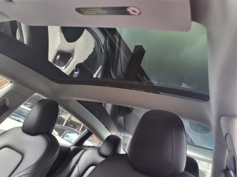 Used 2022 Tesla Model 3 Long Range image 20